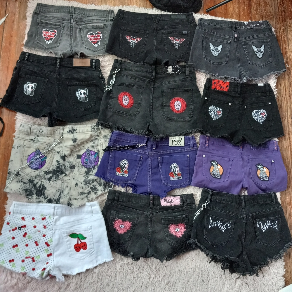 Omg this custom garment costs so much on Poshmark! Why, you wonder? Read me! - Picture 11 of 16
